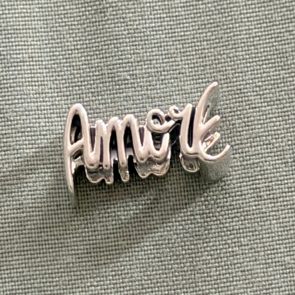 Authentic Amour Script Charm - Picture 3 of 5